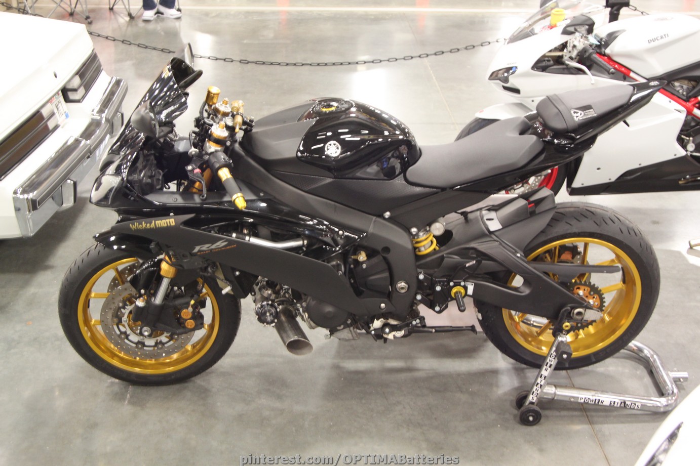 Yamaha R6 battery